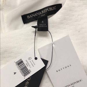 Banana Republic Dresses - Banana Republic White Sheath Dress Banana Republic Dresses - Banana Republic White Sheath Dress